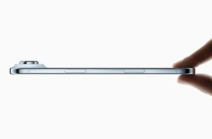 市中苹果维修点分享iPhone 17 Air自动关机电源故障解析 